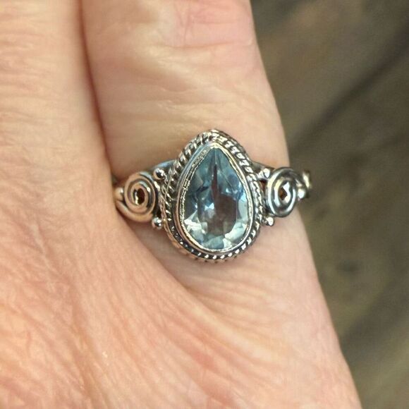 Natural Topaz Sterling Silver Ring Dainty Marquise Cut Bali Framed Sz 4 New - Picture 4 of 4